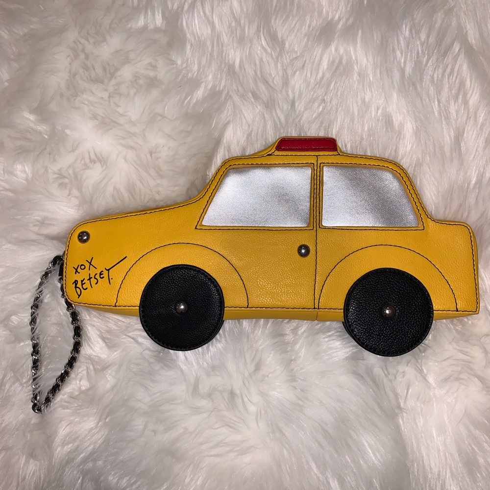 EXTREMELY RARE BETSEY JOHNSON TAXI! 🚕